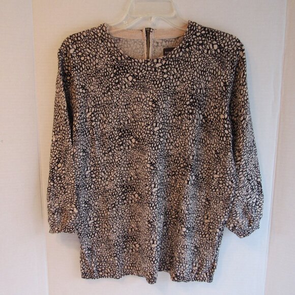 Dana Buchman Sweaters - Dana Buchman Black & Tan Animal Print 3/4 Sleeve Back Zip Sweater Size XL